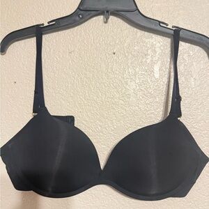 Pepper Wireless padded lift up bra size 38A